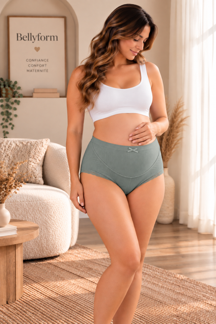 Culotte de maternité seconde peau Bellyform coloris vieux rose, taille haute avec finitions dentelle